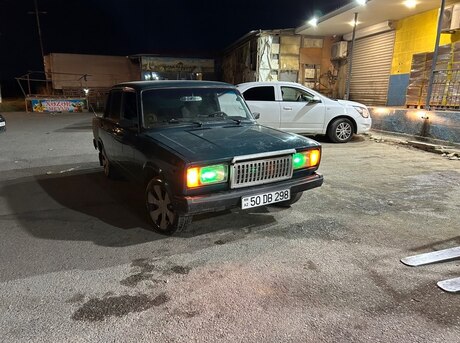 LADA (VAZ) 2107