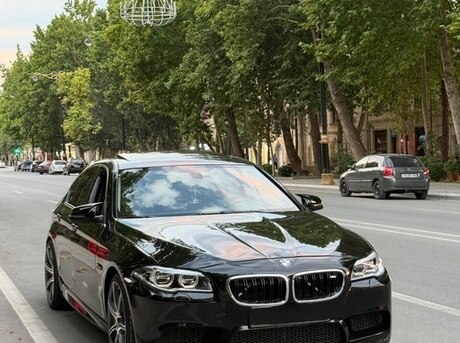 BMW 528