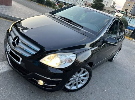 Mercedes B 170