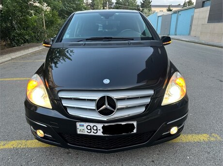 Mercedes B 170