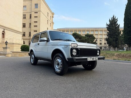 LADA (VAZ) Niva