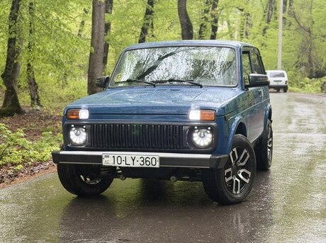 LADA (VAZ) Niva