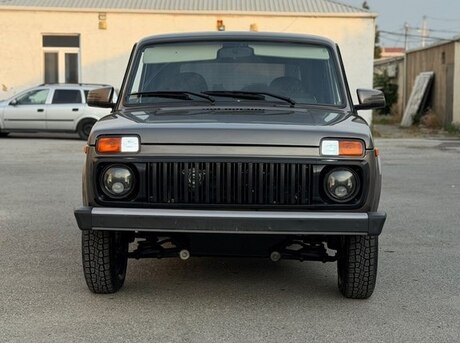 LADA (VAZ) Niva