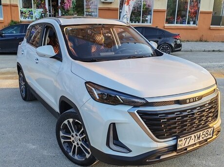 Baic X35