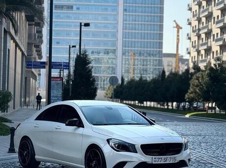 Mercedes CLA 250