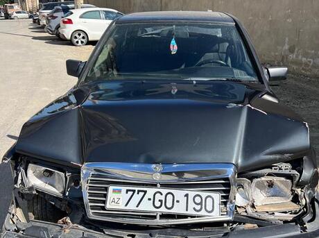 Mercedes 190