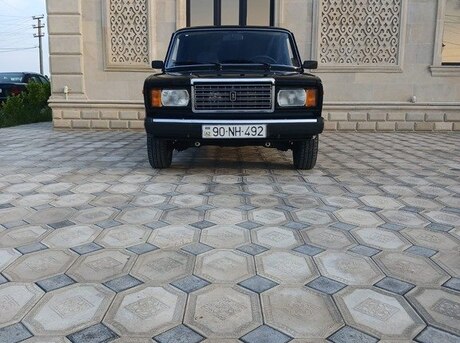 LADA (VAZ) 2107