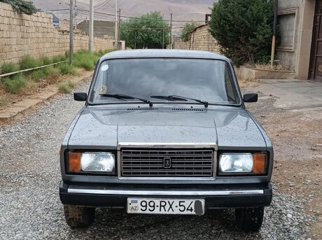LADA (VAZ) 2107
