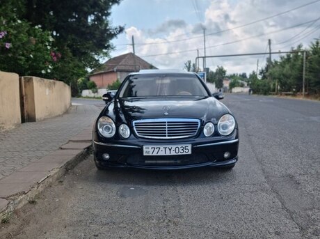 Mercedes E 320