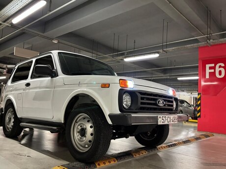 LADA (VAZ) Niva