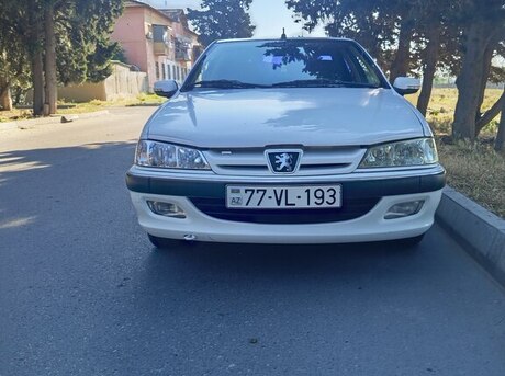 Peugeot 405