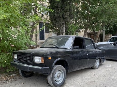 LADA (VAZ) 2107