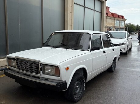 LADA (VAZ) 2107