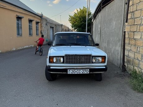 LADA (VAZ) 2107