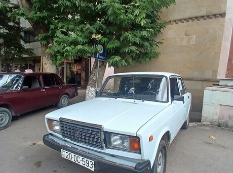 LADA (VAZ) 2107