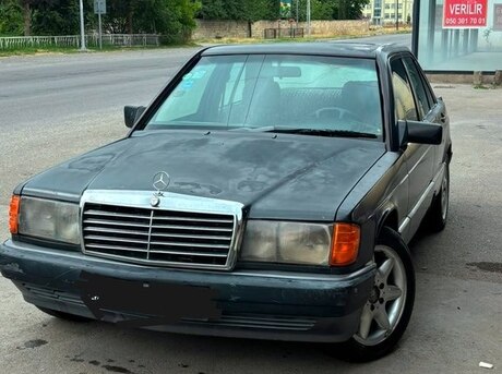 Mercedes 190