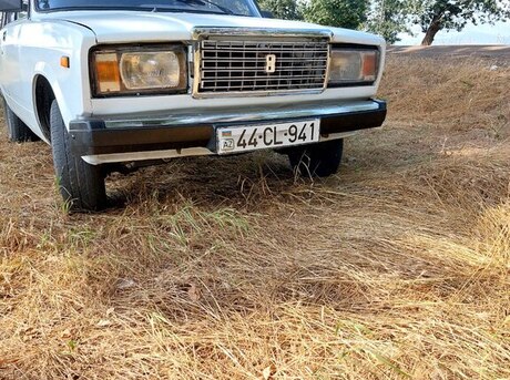 LADA (VAZ) 2107