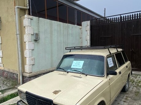 LADA (VAZ) 2104