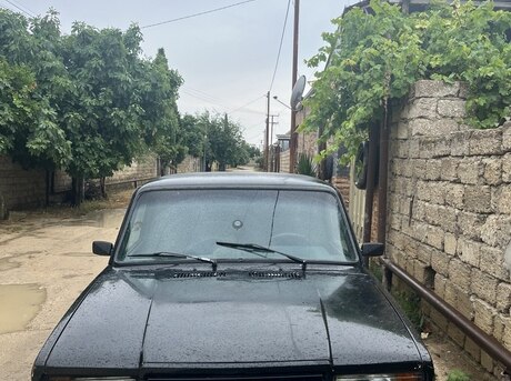 LADA (VAZ) 2107