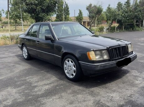 Mercedes 250 D