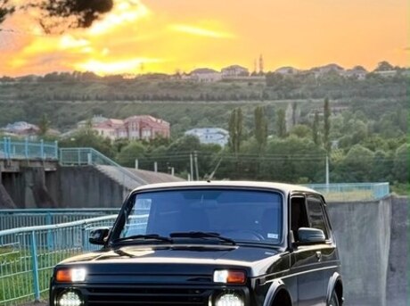 LADA (VAZ) Niva