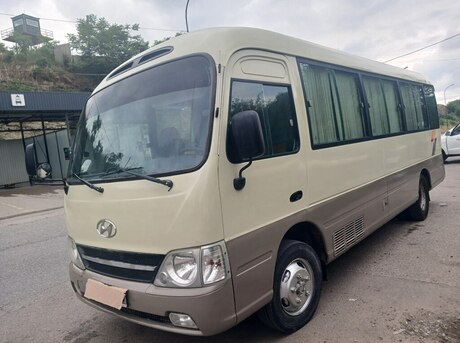 Hyundai County
