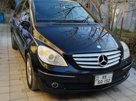 Mercedes B 170