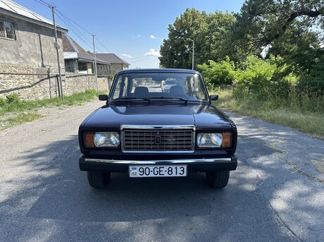 LADA (VAZ) 2107