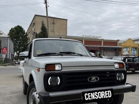 LADA (VAZ) Niva