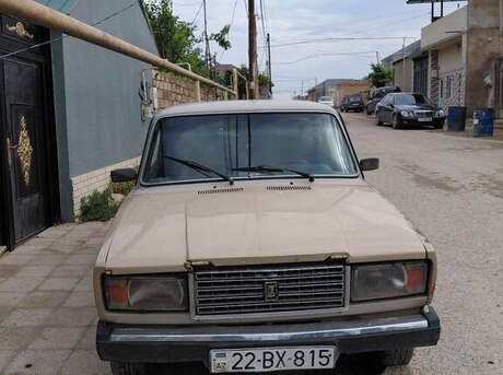 LADA (VAZ) 2107