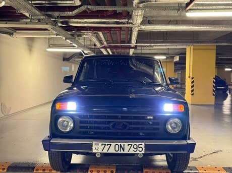 LADA (VAZ) Niva