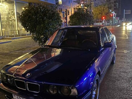 BMW 525