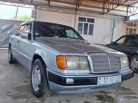 Mercedes 200 D