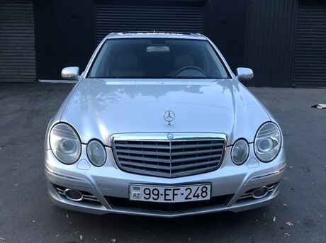 Mercedes E 300