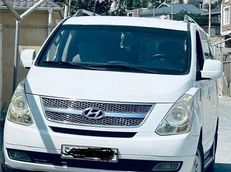 Hyundai H-1