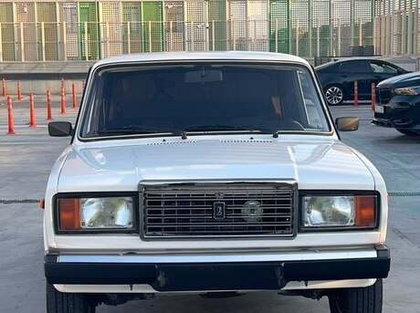 LADA (VAZ) 2107