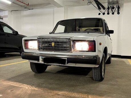 LADA (VAZ) 2107