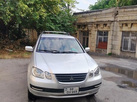 Mitsubishi Airtrek