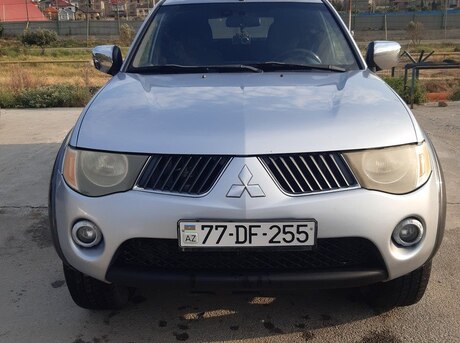 Mitsubishi L200