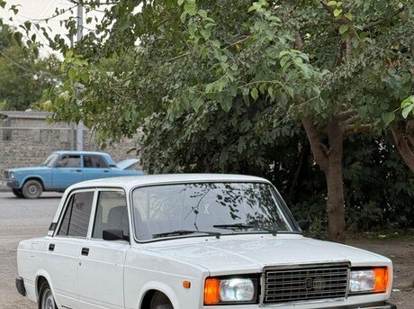 LADA (VAZ) 2107