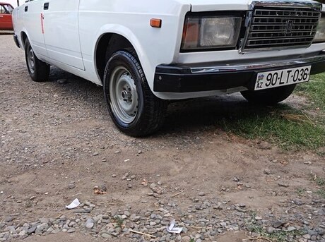 LADA (VAZ) 2107