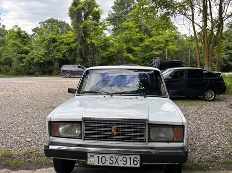 LADA (VAZ) 2107