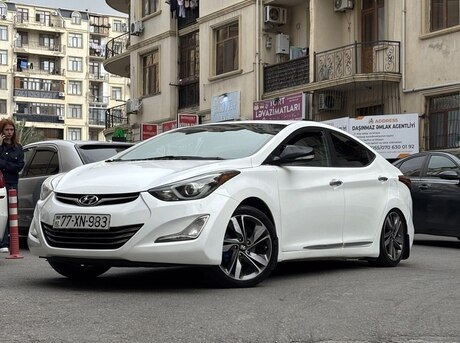Hyundai Elantra