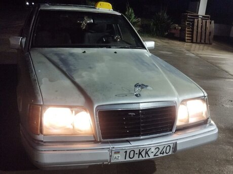 Mercedes 250 D