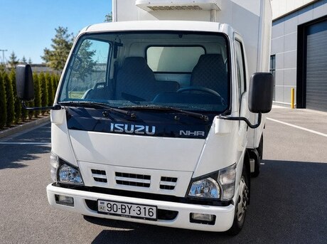 Isuzu NHR 55 E