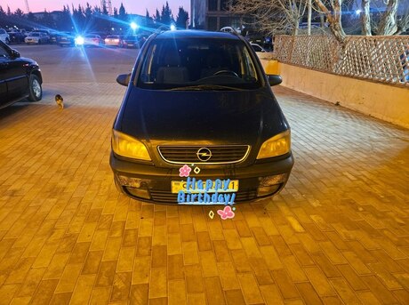 Opel Zafira