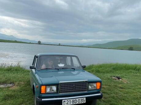 LADA (VAZ) 2107