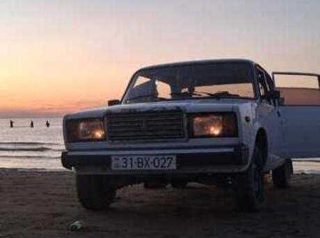 LADA (VAZ) 2107
