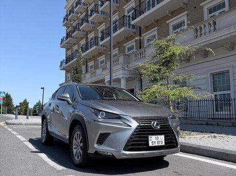 Lexus NX 300