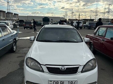 Daewoo Gentra